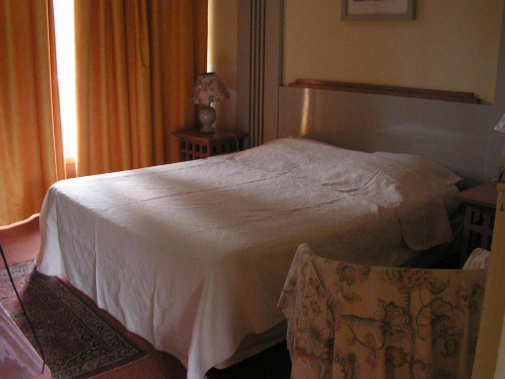 Brit Hotel Du Laca - Capvern Zimmer foto